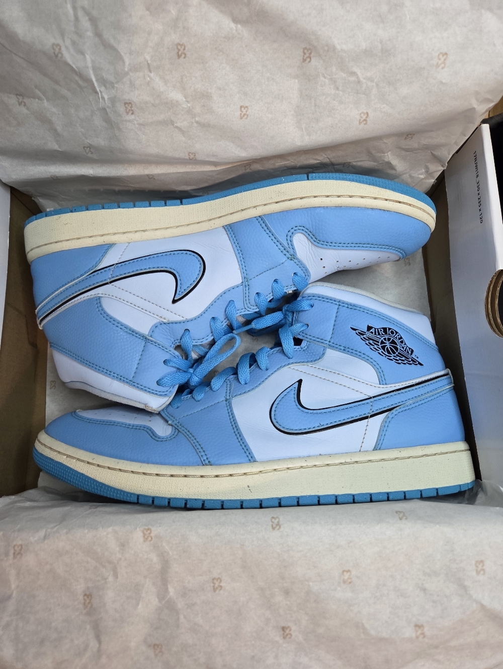 Jordan 1 Mid Icey Blue/White Womens 12 / Converts To Mens 10.5 Unisex Kicks
